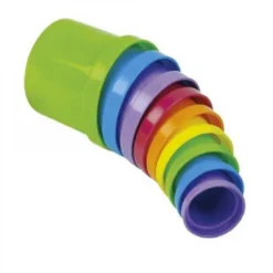 Bicchieri da impilare con colori freschi
