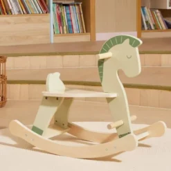 Cavallo a dondolo in legno