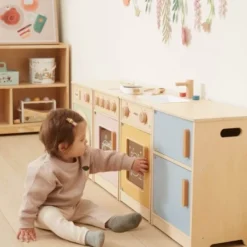 Cucina colorata per piccoli chef