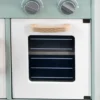 Cucina in legno con accessori