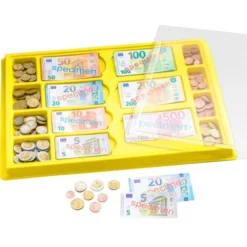 Euro per contare in vassoio