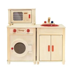 La grande cucina in legno