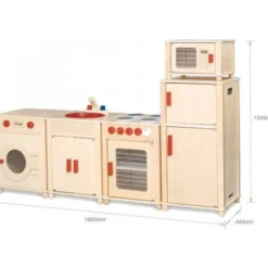 La grande cucina in legno