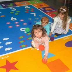 Maxi tappeto lettere. numeri e forme