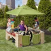 Patio gioco con gazebo e barbecue