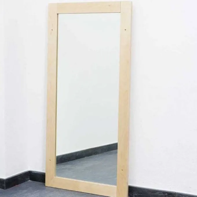 Specchio alto 138x80 con cornice in legno