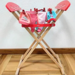 Stendibiancheria in legno